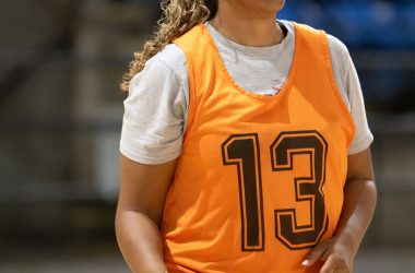 KC Crew Bball at Hyvee Nicole Bissey Photography 02_(2048)
