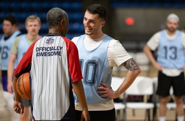 KC Crew Bball at Hyvee Nicole Bissey Photography 04_(2048)