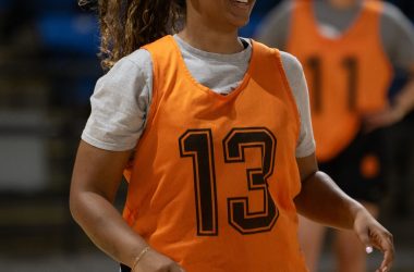 KC Crew Bball at Hyvee Nicole Bissey Photography 26_(2048)