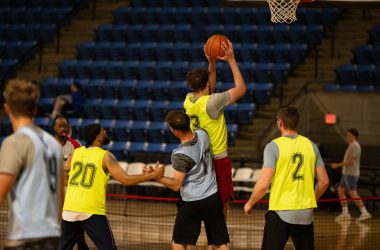 KC Crew Bball at Hyvee Nicole Bissey Photography 44_(2048)