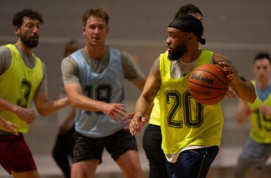 KC Crew Bball at Hyvee Nicole Bissey Photography 55_(2048)