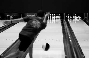 KC Crew Bowling at BluHawk April 29 Nicole Bissey Photography 26_(2048)