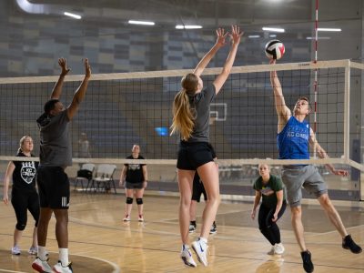 KC Crew Volleyball at Hyvee April 29 Nicole Bissey Photography 05