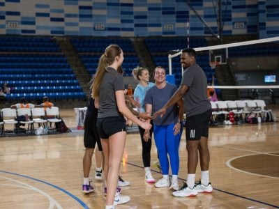 KC-Crew-Volleyball-at-Hyvee-April-29-Nicole-Bissey-Photography-08