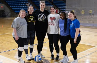 KC Crew Womens Vball at Hyvee Nicole Bissey Photography 04_(2048)